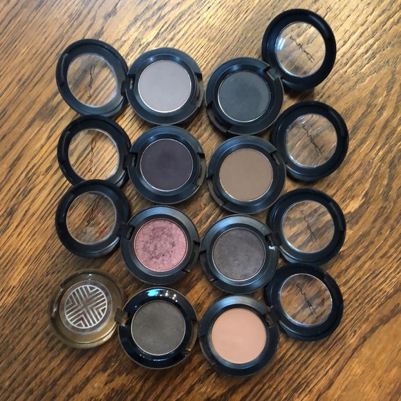MAC Cosmetics Eyeshadows - Picture 2 of 3